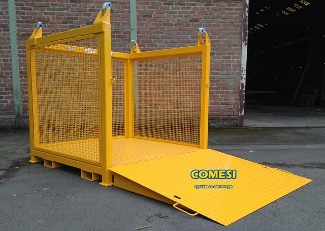 Panier de levage avec rampe et 4 attaches pour élingues
